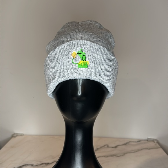 Kermit Meme Beanie 🐸 🩶☕️ - Picture 3 of 4